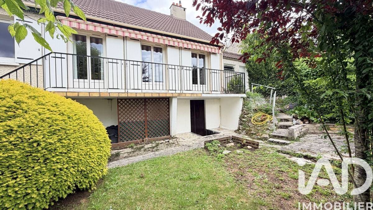 Photo 1 - Maison à VAUX-LE-PENIL