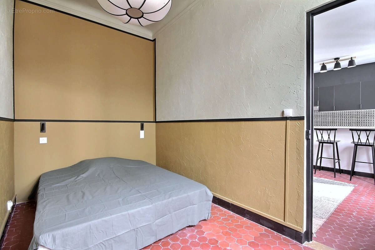 Appartement à MARSEILLE-7E