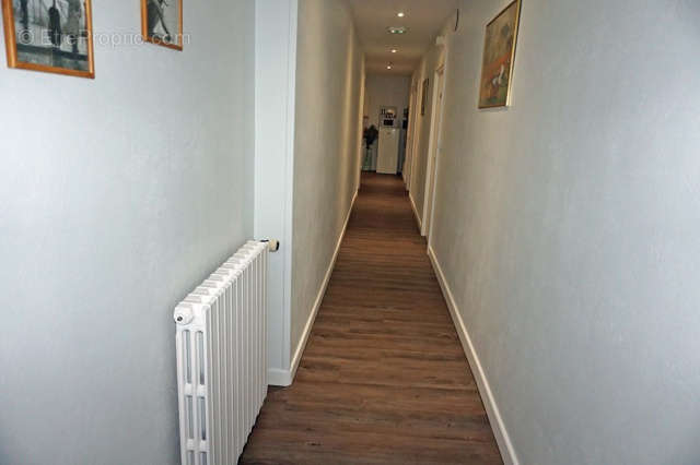 Commerce à JALIGNY-SUR-BESBRE