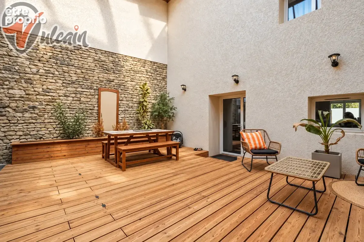 Maison de bourg avec extérieur, 3 chambres - photo 3
