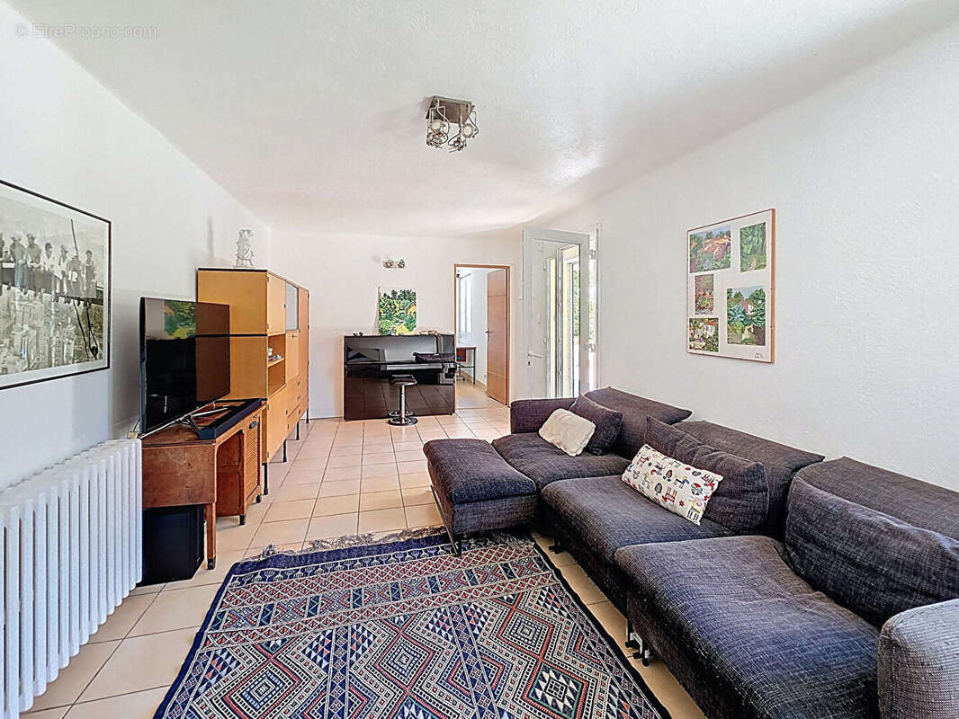 Maison au calme, Villeneuve Les Avignon, 3 chambres, avec jardin / piscine / garage - photo 9
