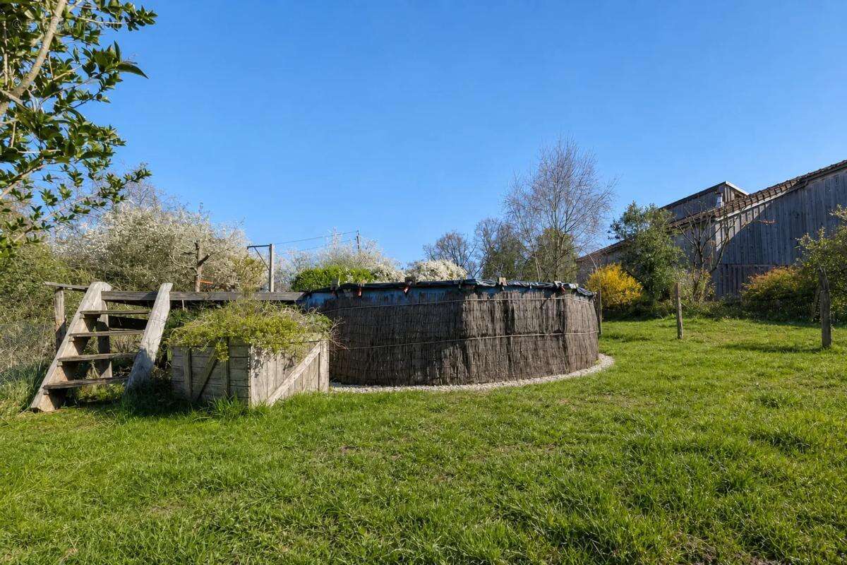 Maison à BITRY