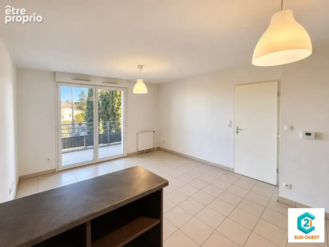 Appartement à FONBEAUZARD