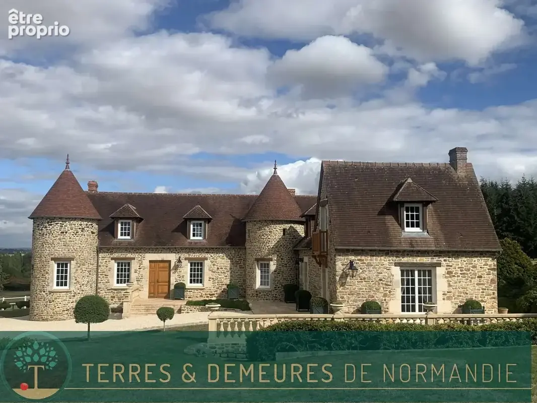Photo Maison à Mortree au prix de 1 417 500€