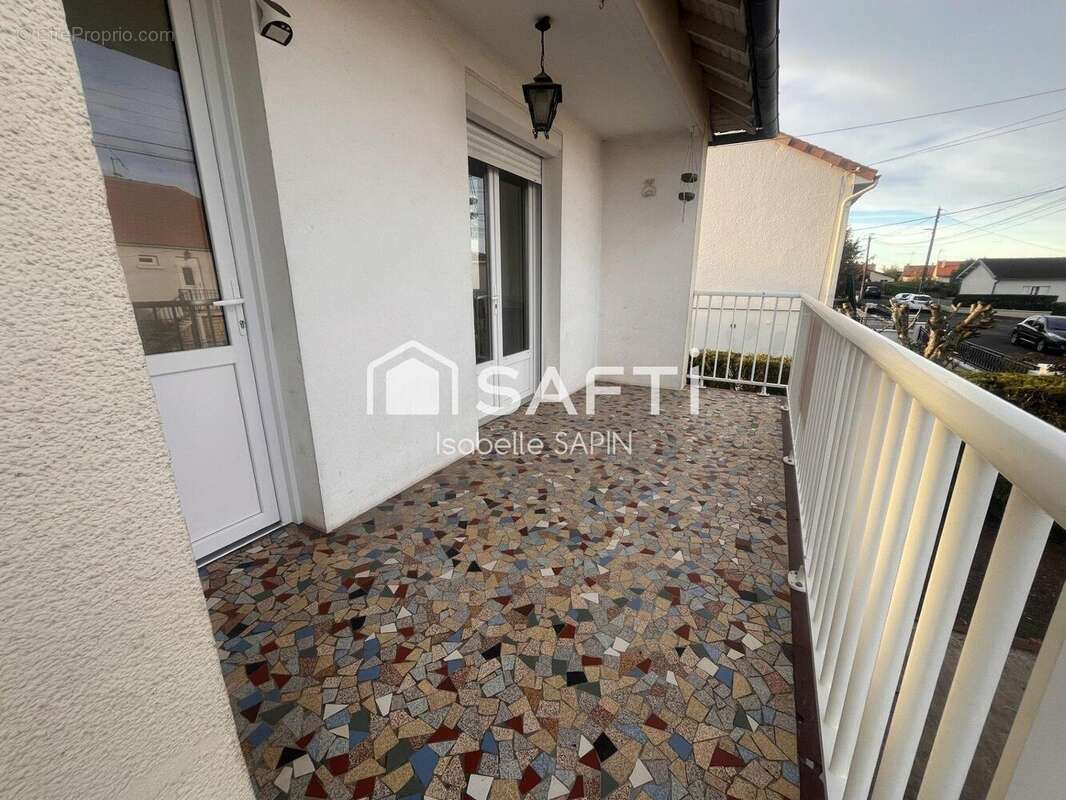 Photo 3 - Maison à MIGNE-AUXANCES