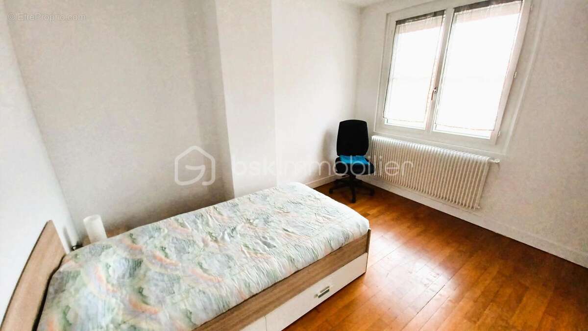 Maison à SURVILLIERS