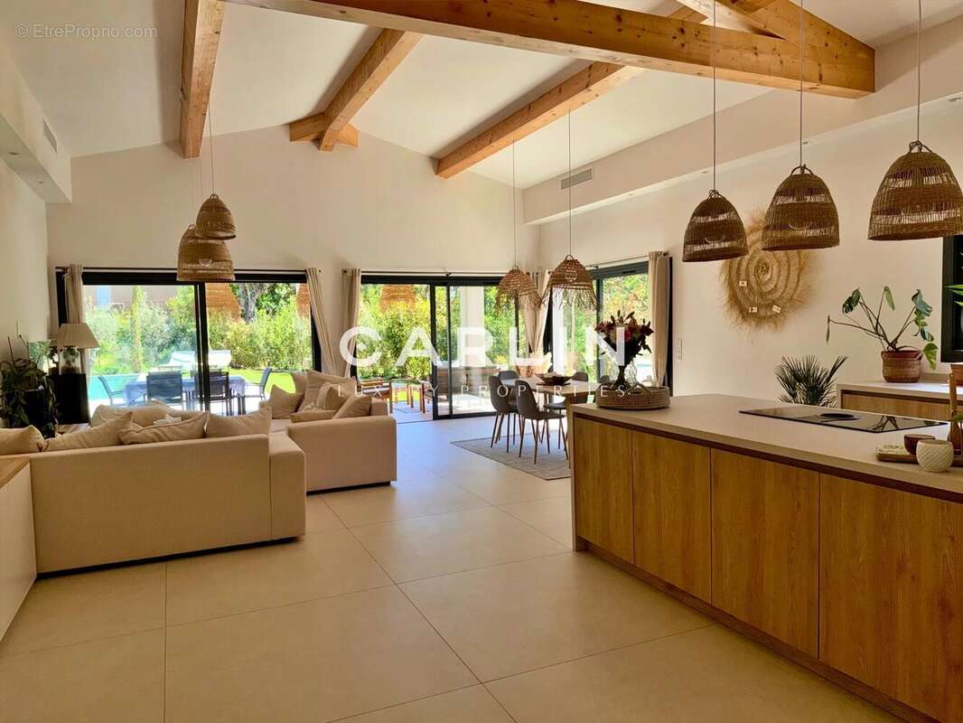 Maison à GRIMAUD