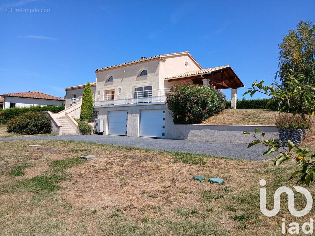 Photo 1 - Maison à SAINT-GERMIER