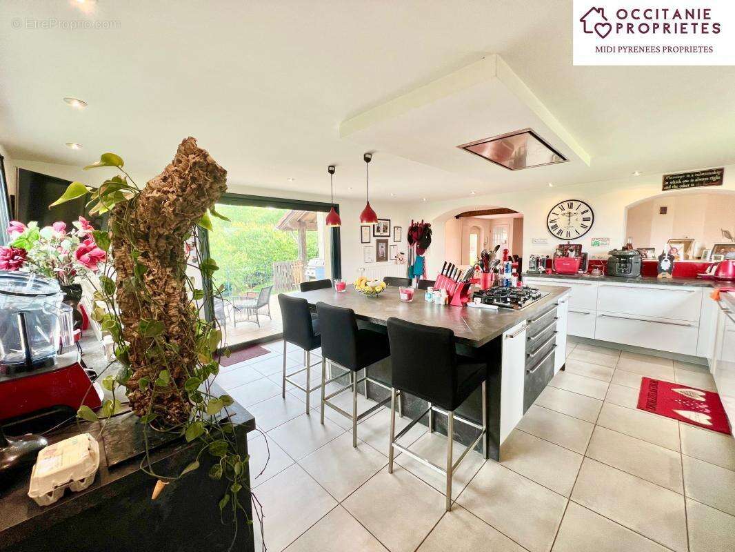 Maison à CARLA-BAYLE