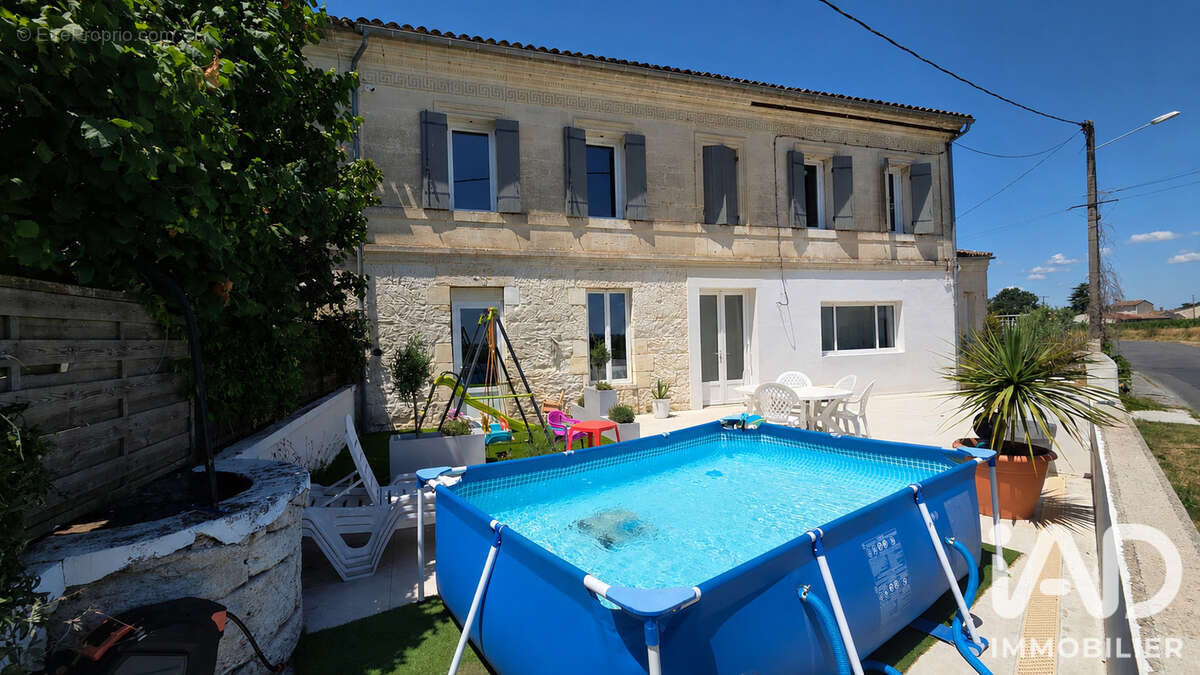 Maison 180 m² à Saillans  - photo 2