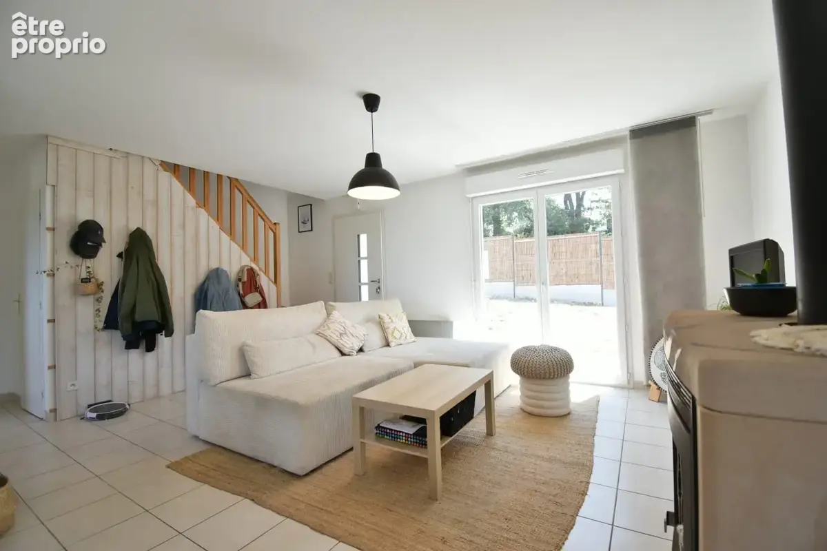 Maison 94 m² à Grand-Champ  - photo 8