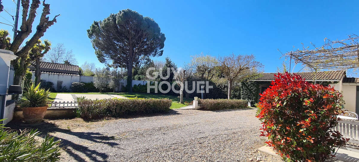 Maison à CAUMONT-SUR-DURANCE