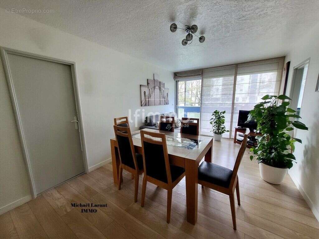 Appartement T4 entièrement rénové - photo 2