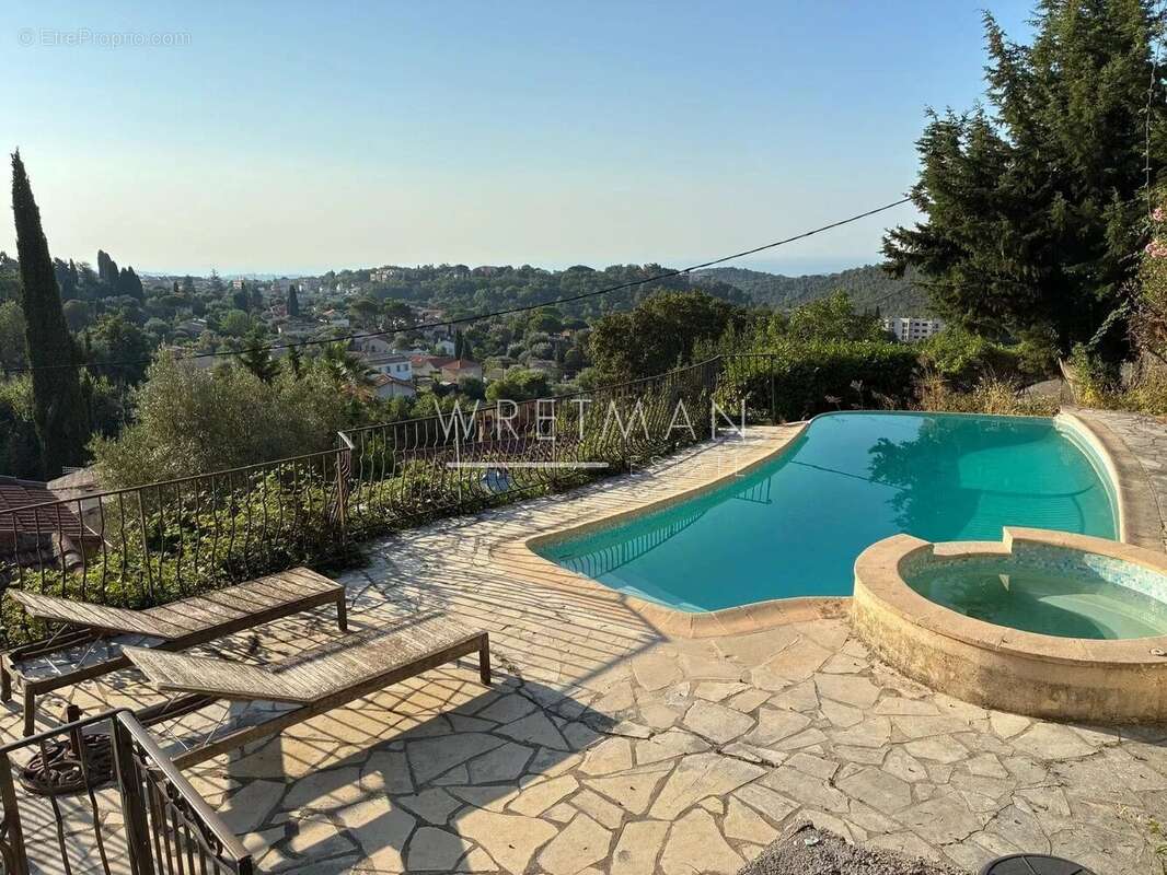 Maison à VENCE
