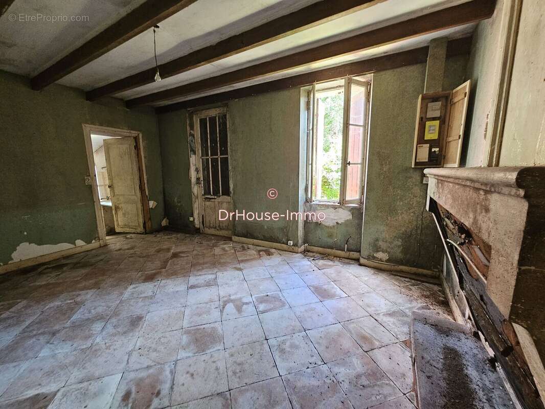 Maison à SAINT-TROJAN