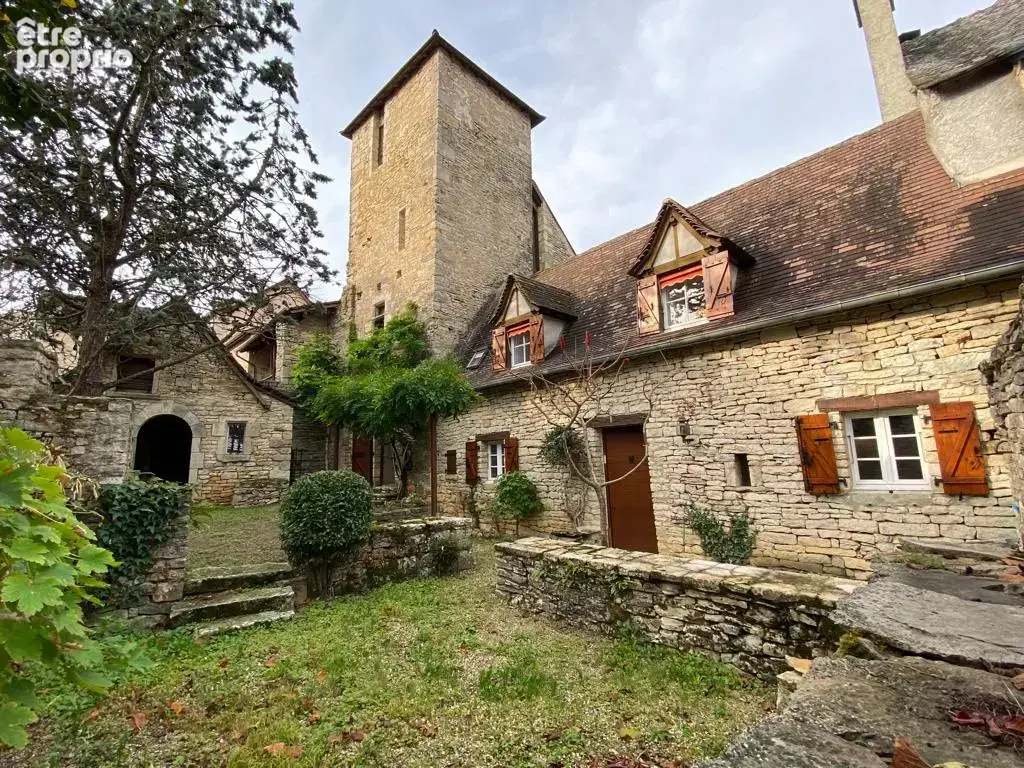 Ensemble immobilier avec cour intérieure - photo 13
