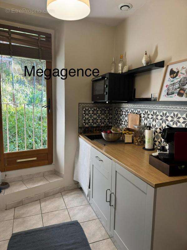 Appartement à BORMES-LES-MIMOSAS