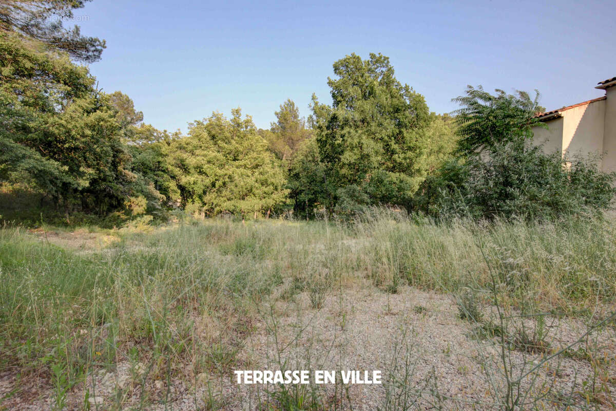 Maison à MEYRARGUES