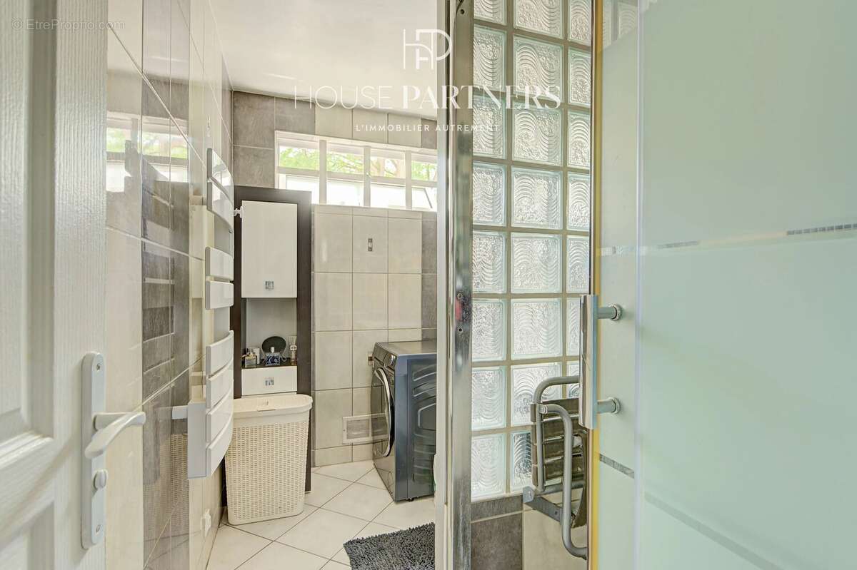 Appartement à RUEIL-MALMAISON