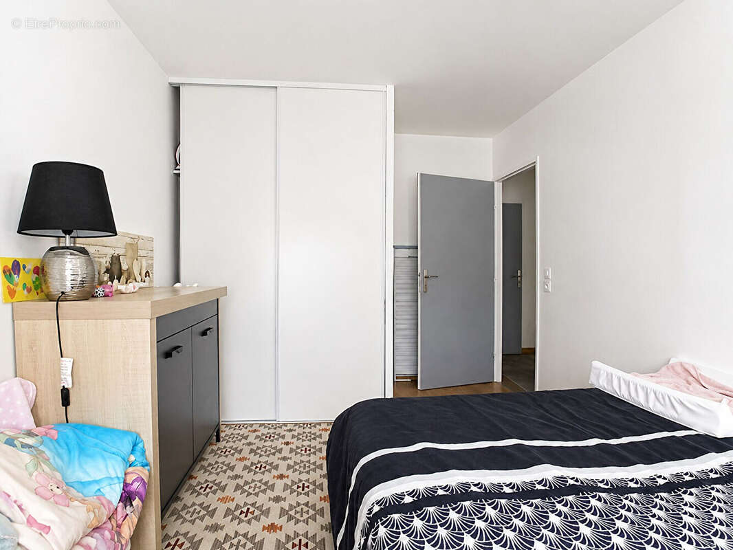Appartement à BUSSY-SAINT-GEORGES