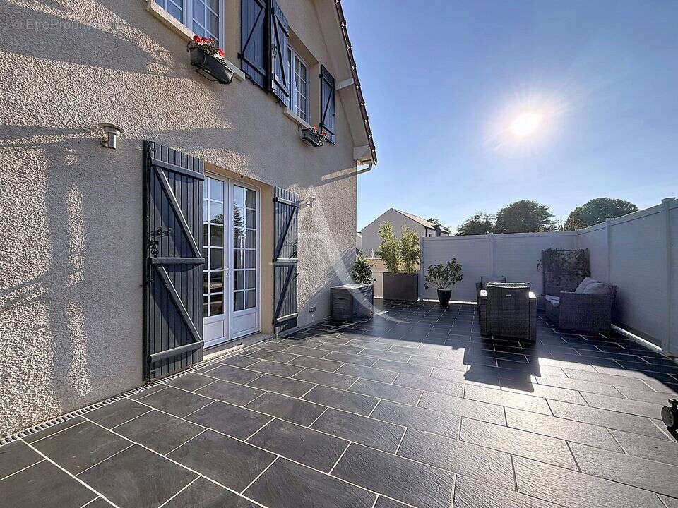 Maison Trilport 6 pièce(s) 95 m2 - photo 13