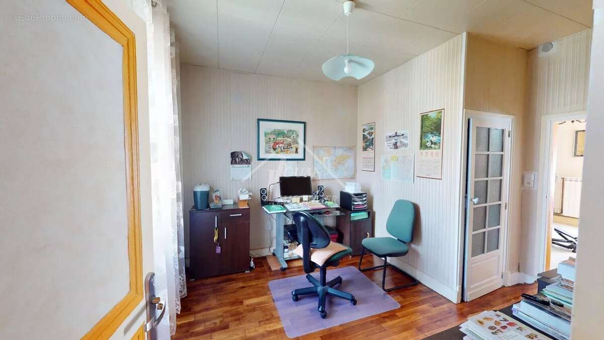 Maison à COSNE-D'ALLIER