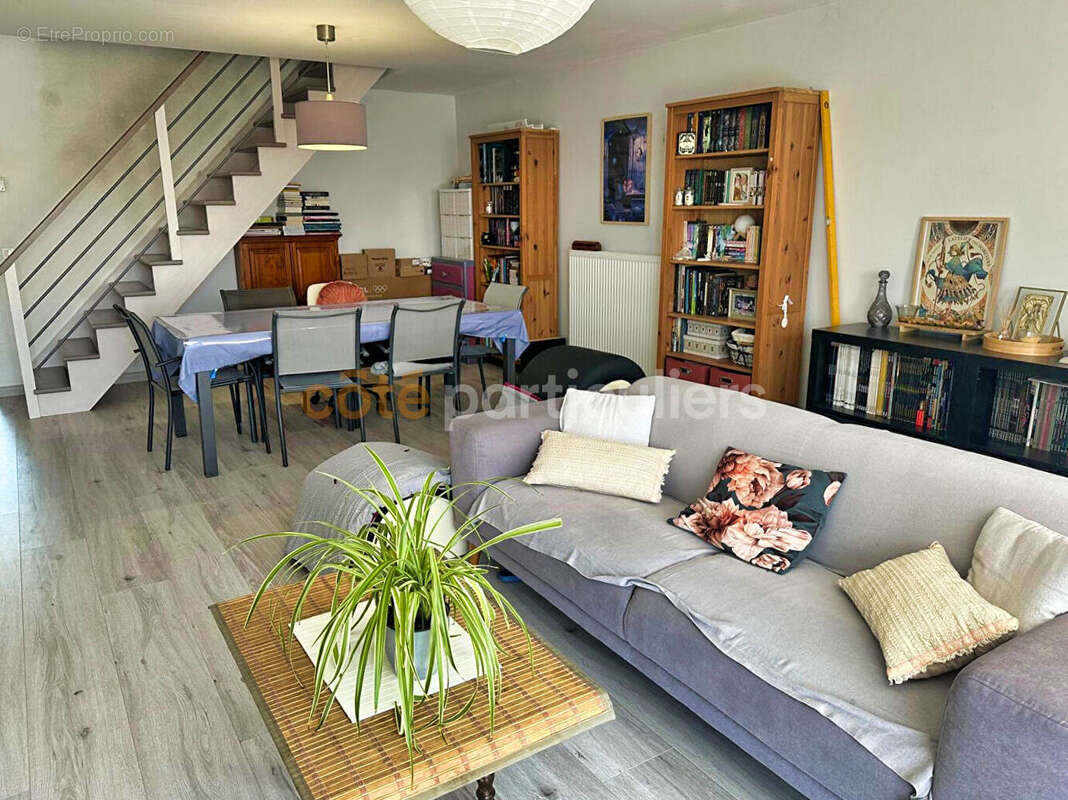 Maison à AMANGE