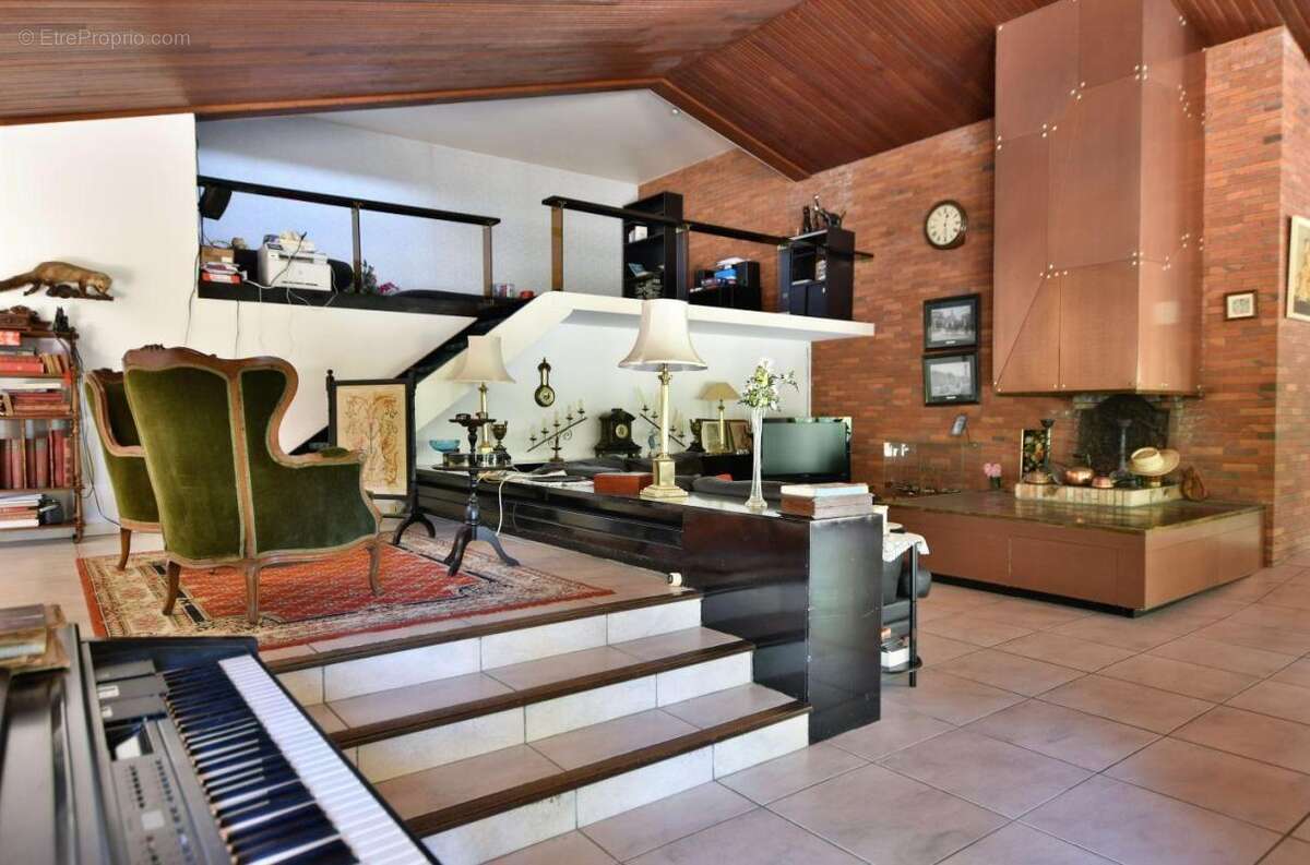 Maison à TREMENTINES