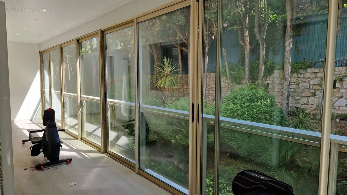 Appartement à LE CANNET