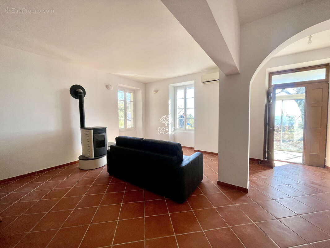 Maison à SOTTA