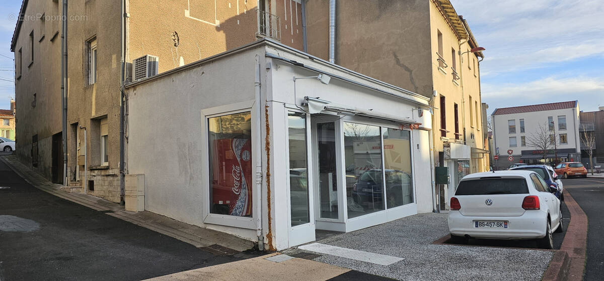 Commerce à AULNAT