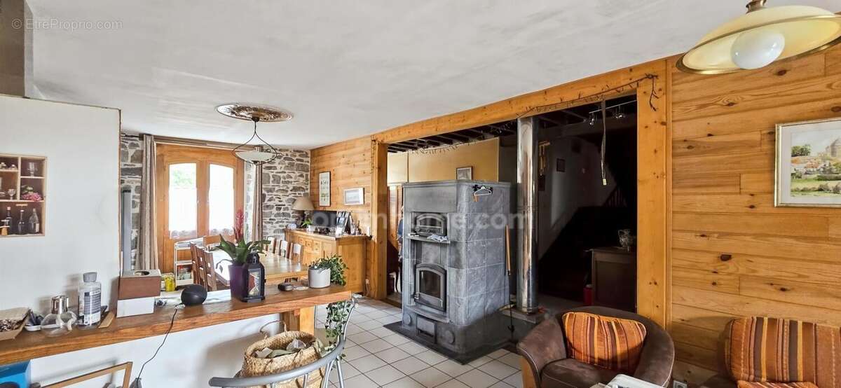 Maison à vendre 7 pièces BARCUS (64) - photo 2