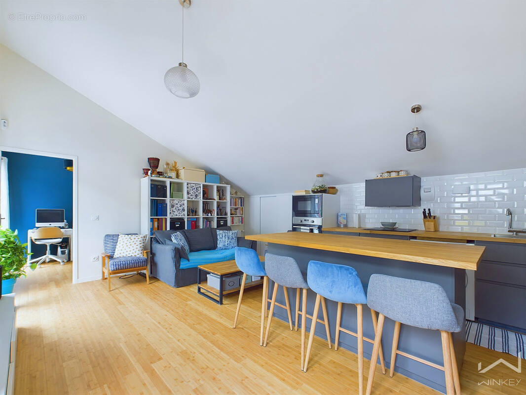 Appartement à CHENNEVIERES-SUR-MARNE