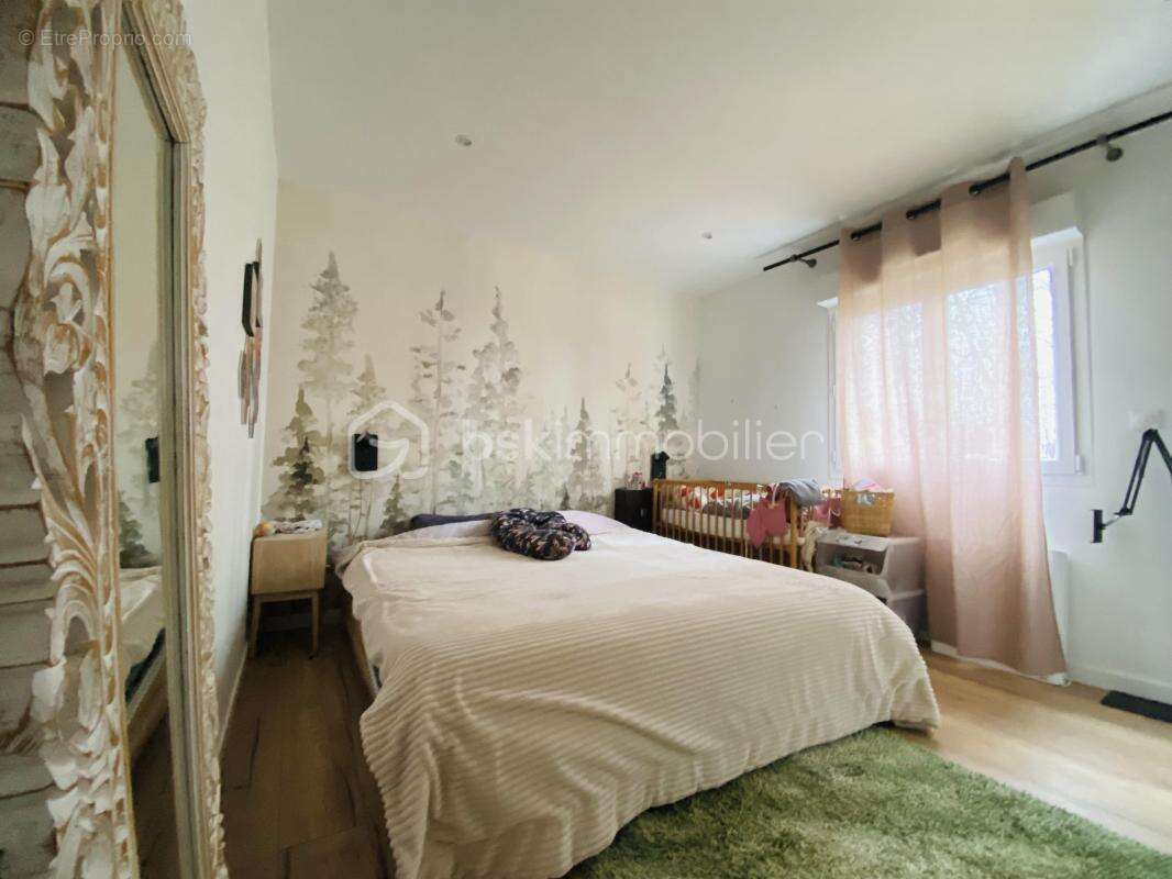 Maison à SAINT-JOUAN-DES-GUERETS