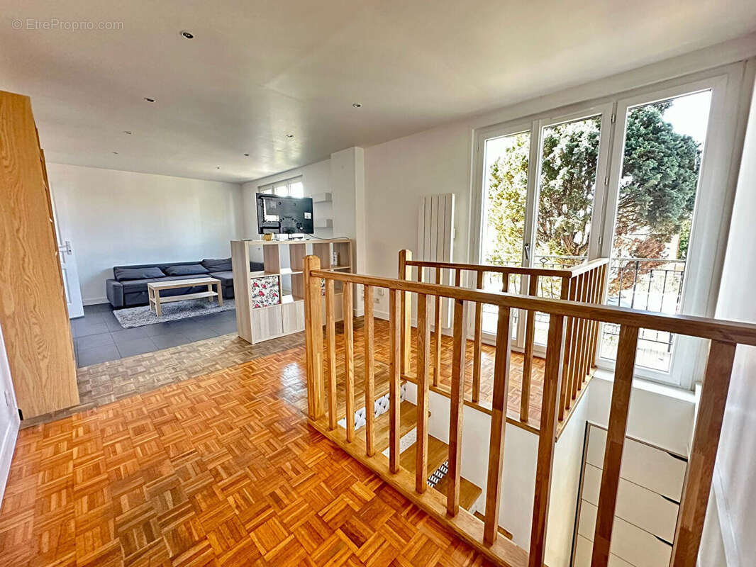 Appartement à VILLEJUIF