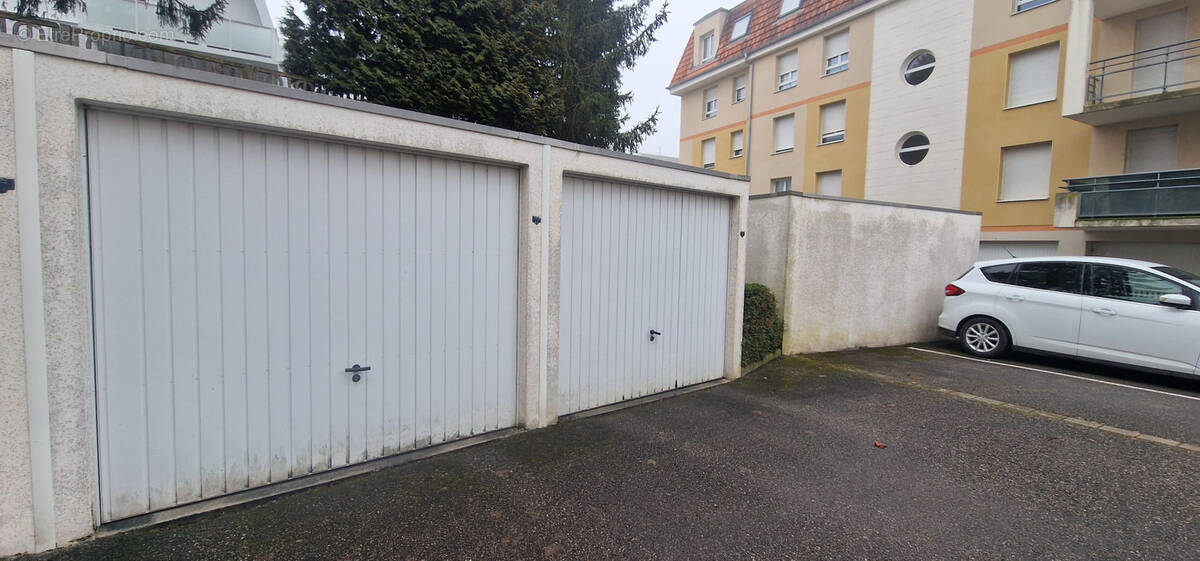 Parking à BARTENHEIM