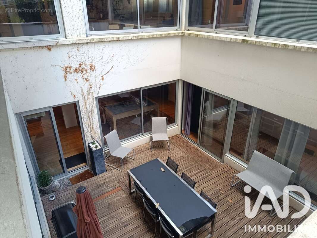 Commerce 312 m² à Aurillac  - photo 2
