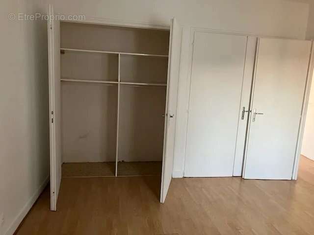 Appartement T3 de 93 m² Cheminée Parking - photo 9