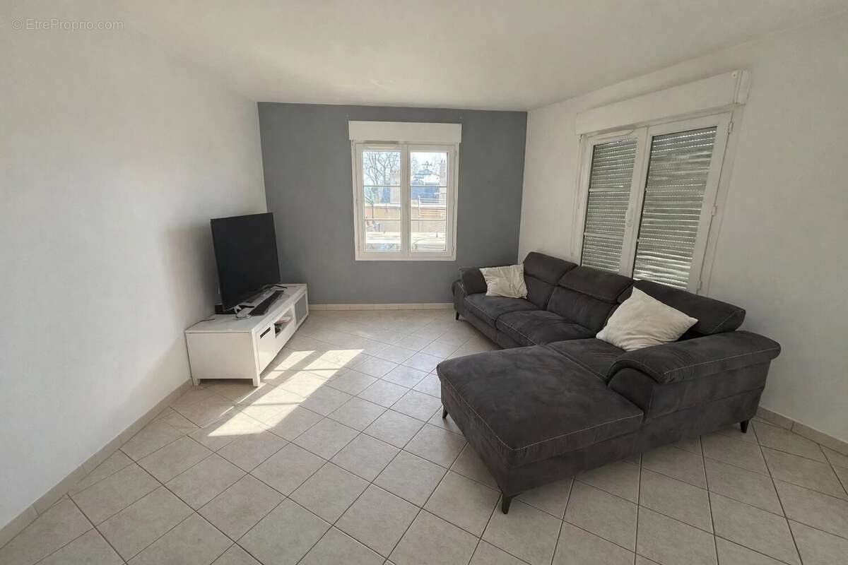 Appartement à LIZY-SUR-OURCQ