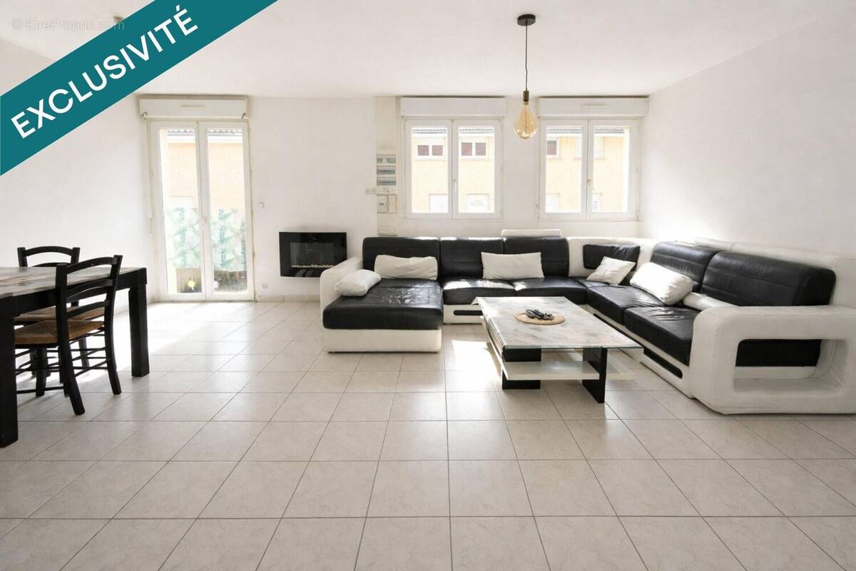 Photo 1 - Appartement à SAINT-GENIX-SUR-GUIERS