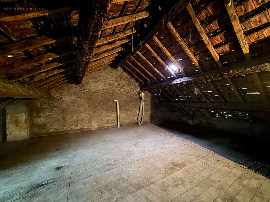 Appartement à SEYSSEL