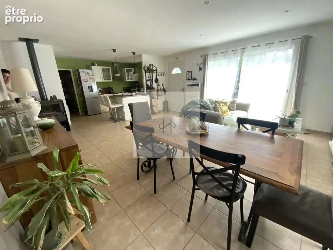 Maison 4 pièces 94 m² à vendre à Le Teil (07400) - photo 6