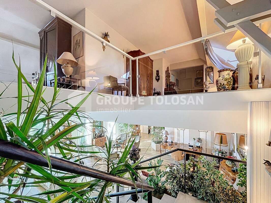 Maison à CASTELGINEST