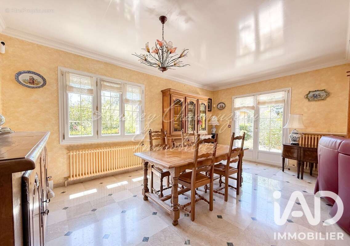 Photo 5 - Maison à VILLEBON-SUR-YVETTE