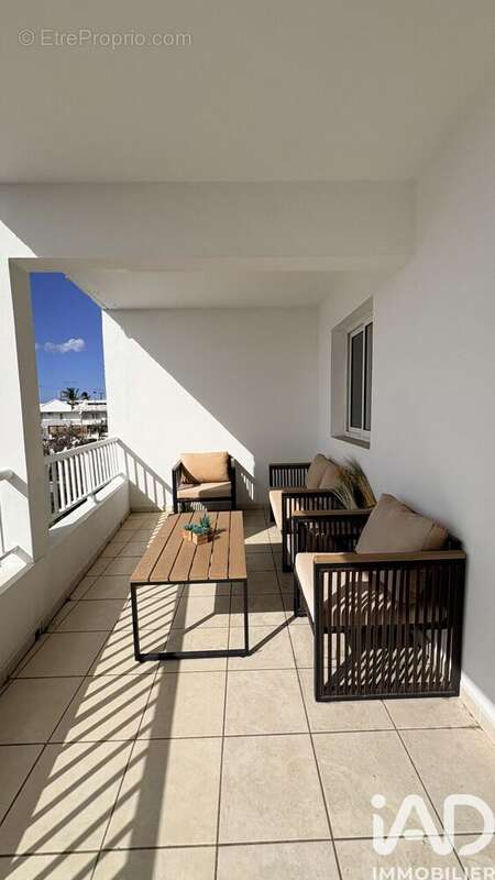 Photo 3 - Appartement à SAINT-DENIS