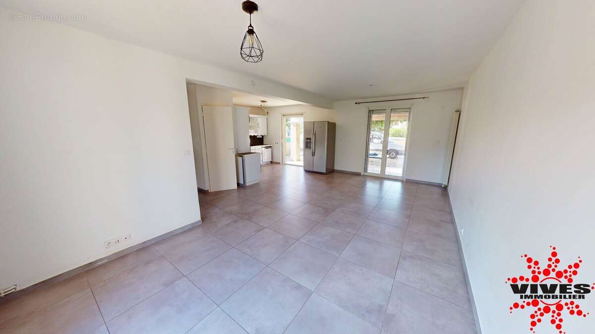 Villa T4 avec garage et terrain - photo 4