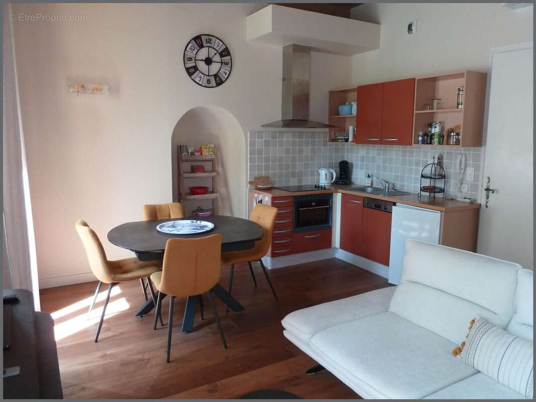Photo 2 - Appartement à MONTBRUN-LES-BAINS