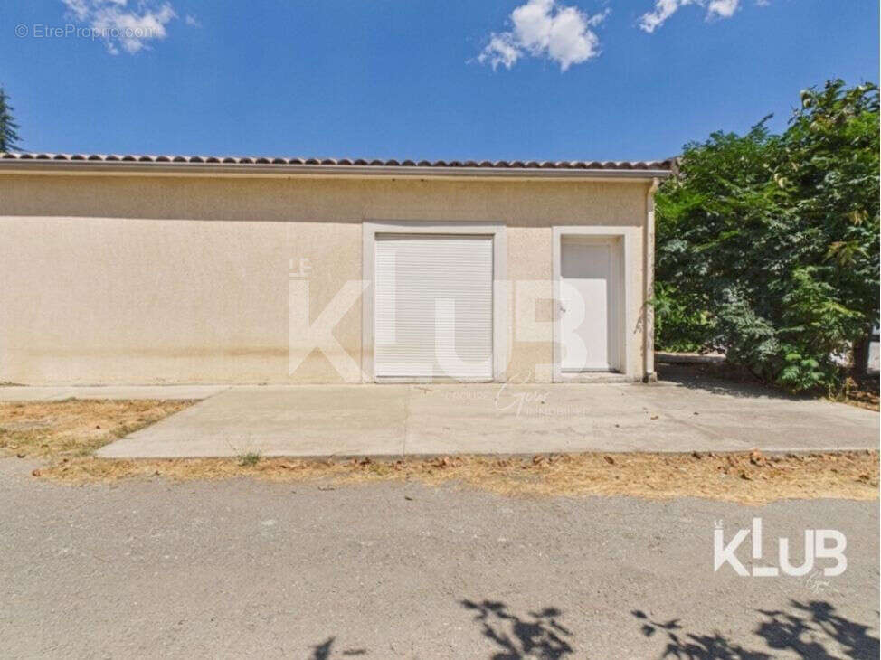 Local d'activité à vendre à Morosaglia - Réf. JBC1522 - photo 3