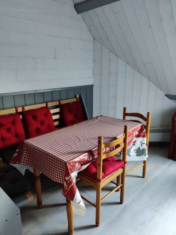 Appartement à CHASTREIX