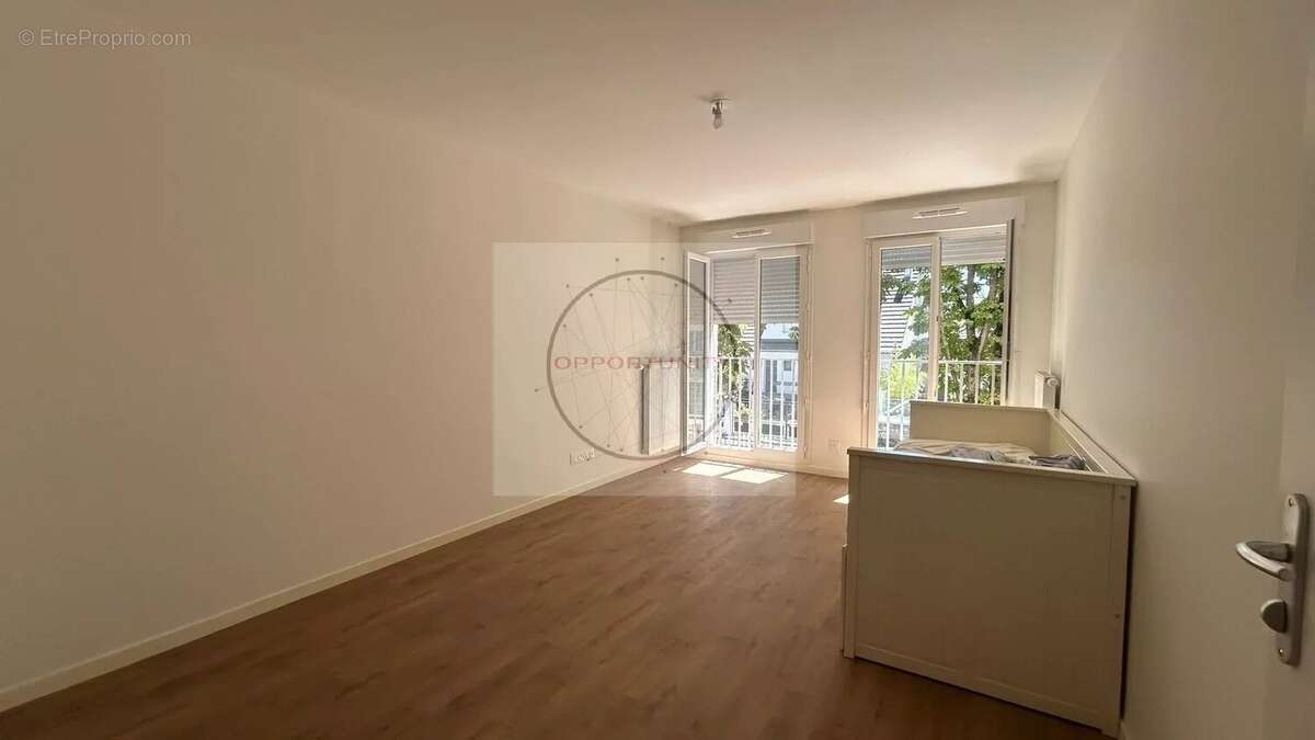 Appartement 28 m² à Rosny-Sous-Bois  - photo 4